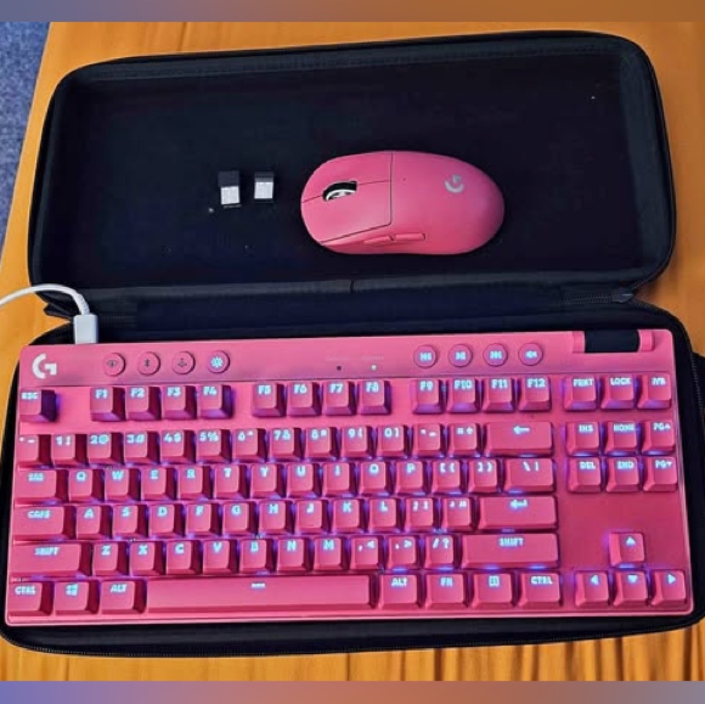 Logitech Pink Keyboard and Mouse Set